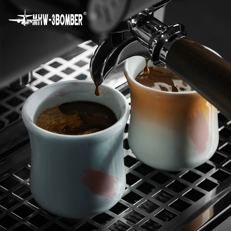 MHW3BOMBER - Rouge Ceramic Cup